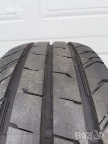 1бр гума за БУС CONTINENTAL ContiVanContact 205/75/16C, снимка 2 - Гуми и джанти - 53696922