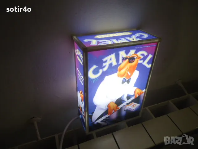 Camel светеща реклама