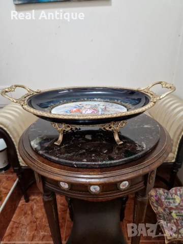 Уникално голямо антикварно порцеланово плато с бронзови орнаменти , снимка 3 - Декорация за дома - 51041286