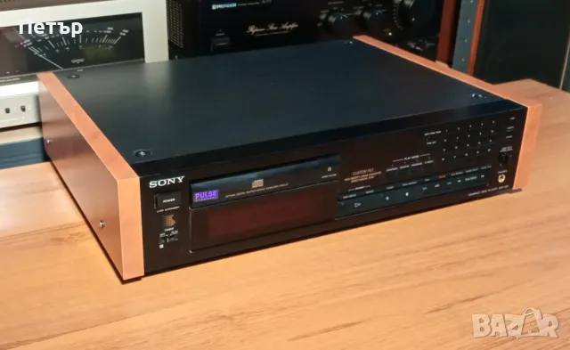 Sony CDP-991 (wooden side panels), снимка 1 - Ресийвъри, усилватели, смесителни пултове - 49292572