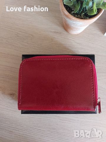 Малко червено портмоне от естествена кожа , снимка 3 - Портфейли, портмонета - 46274220