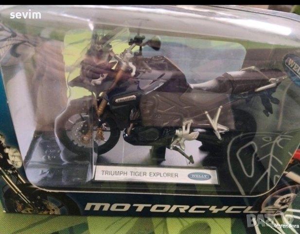 Мини модели на коли, 12 броя, снимка 2 - Колекции - 53841081