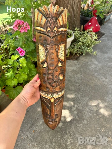 Маска за стена от дърво 50см., снимка 1