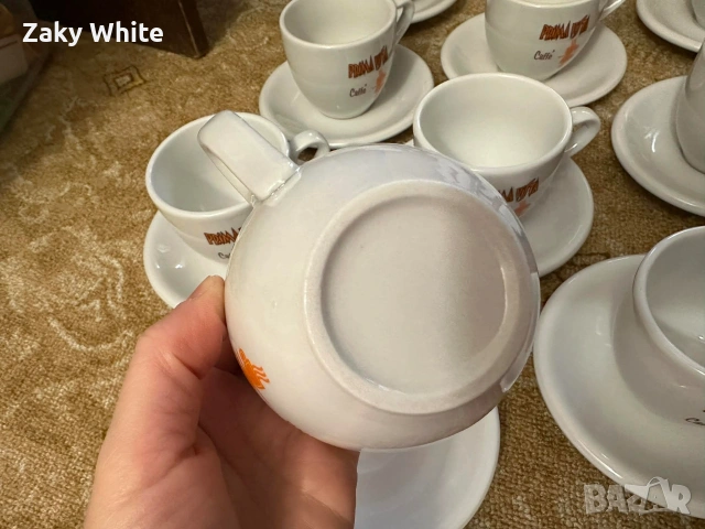 Чаши за кафе и чинийки , снимка 2 - Сервизи - 53450926