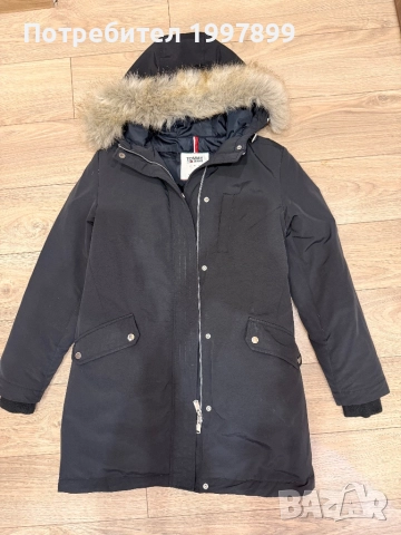 Дамско яке Tommy Jeans