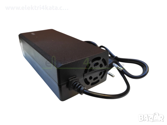Зарядно устройство 67.2V (GX12 3pin 12mm), снимка 2 - Части - 52465021