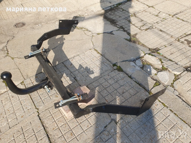 Теглич за Ситроен Берлинго , снимка 2 - Части - 53691781