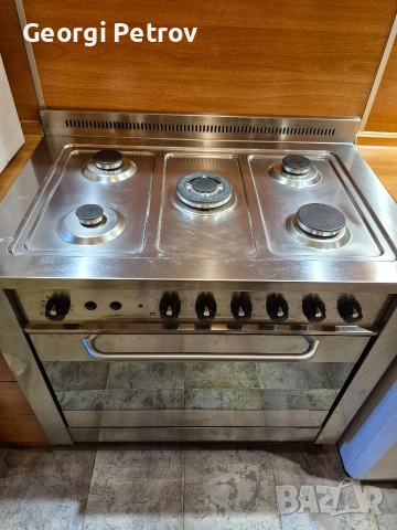 Профисоонална Газова Печка , снимка 3 - Печки, фурни - 53637686