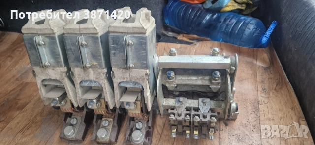 КОНТАКТОРИ V160E, V100, V63, V40, VH400, ЧЕШКИ, ID7 250A 220v 380v 110v 24v,42v,релета, снимка 13 - Други машини и части - 42626515