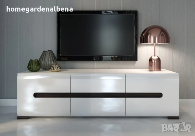 ТВ шкаф AZTECA TRIO – модерна зона за забавление! 🎬