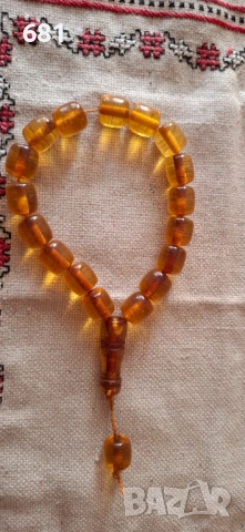 Кехлибарена броеница