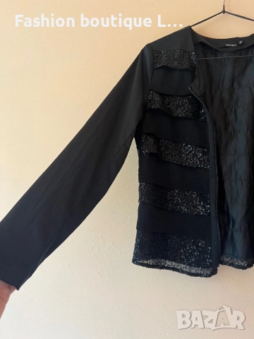 Черно есенно яке с пайети на райета 36 размер с цип отпред се закопчава 🖤🖤🖤🖤🖤🖤🖤🖤, снимка 3 - Якета - 51921379