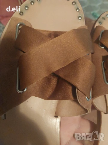 ESCADA Original Size 38.5-39 Кожа и сатен, снимка 5 - Чехли - 51310097