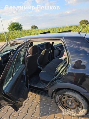 VW Golf 1.9, снимка 9 - Автомобили и джипове - 51429151
