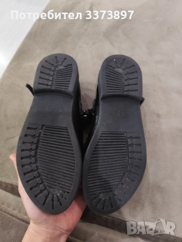 Детски обувки за момиче , снимка 2 - Детски обувки - 52447861