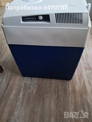 хладилна чанта Mobicool, снимка 3 - Хладилни чанти - 53961716