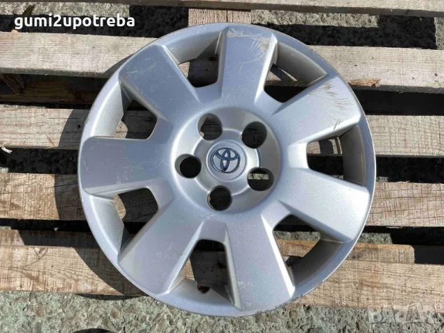 16 цола ТАС Toyota Corolla Verso 42602-0F010, снимка 1 - Аксесоари и консумативи - 49454688