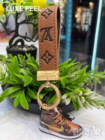 Ключодържатели ⚜️ Louis Vuitton , снимка 4 - Подаръци за мъже - 53119004