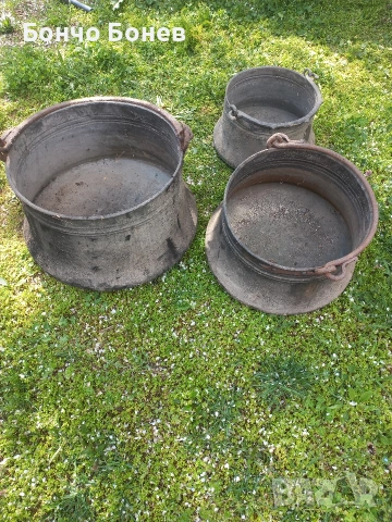 Медни котли менци големи