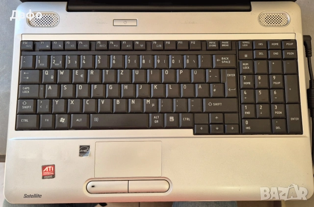 Лаптоп Toshiba L500 Core i5-430M и 128GB SSD, снимка 2 - Лаптопи за дома - 53284711