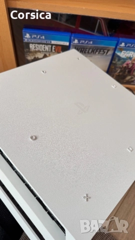 Playstation 4 Pro 1TB White , снимка 2 - PlayStation конзоли - 53868293