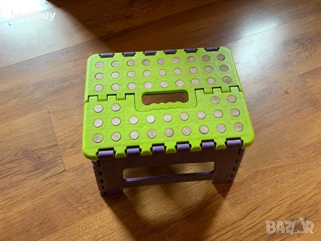 Малко сгъваемо столче, снимка 2 - Столове - 54279800