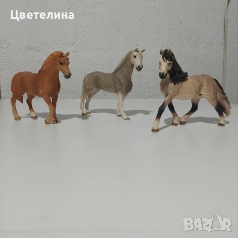 Фигурки на коне Schleich, снимка 3 - Колекции - 50885072