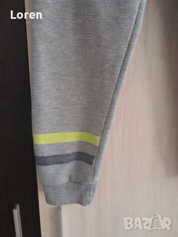 Подарявам!Спортно детско долнище , снимка 2 - Детски анцузи и суичери - 54149543