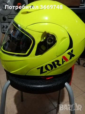 Качествена модуларна мото каска 