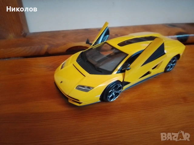 Lamborghini метално  "Bburago" "5€" ново!+Доставка!