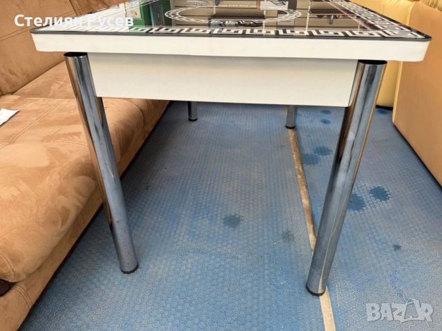 041165  версаче стъклена трапезна  маса  130/80см   -цена 150 лв или 76.69  евро  смр  - стъклен пло, снимка 4 - Маси - 52293755