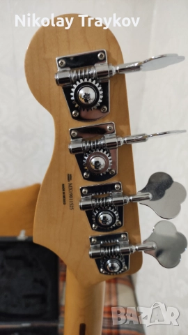 Бас китара Fender Player Precision MN + оригинален дървен куфар, снимка 8 - Китари - 52957479