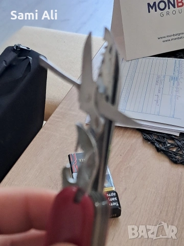 Продавам 2 броя мултифункционални джобни ножчета в добро състояние., снимка 8 - Нумизматика и бонистика - 53817626