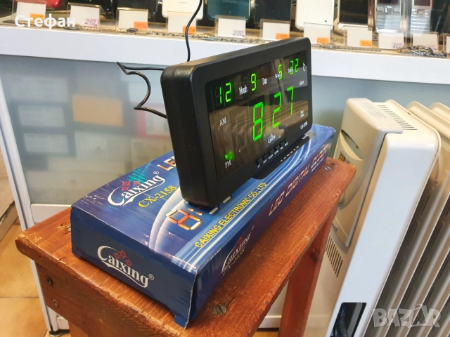 НОВ! Настолен електронен часовник с дата, термометър и аларма. По 25лв./бр., снимка 15 - Други - 51975681