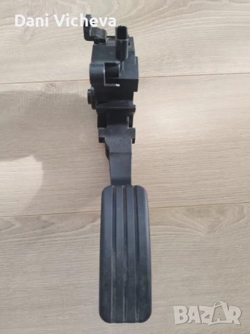 Педал за газта рено меган 3, снимка 4 - Части - 52737298