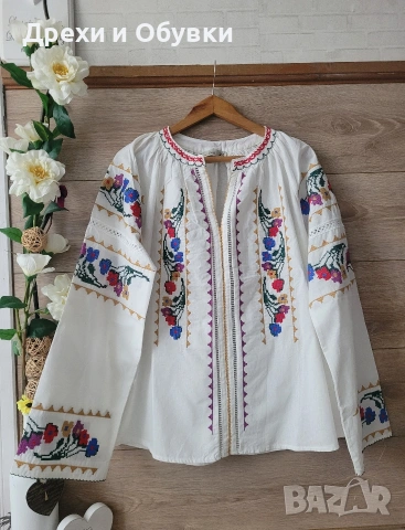 Нова ръчно бродирана блуза тип шевици 
