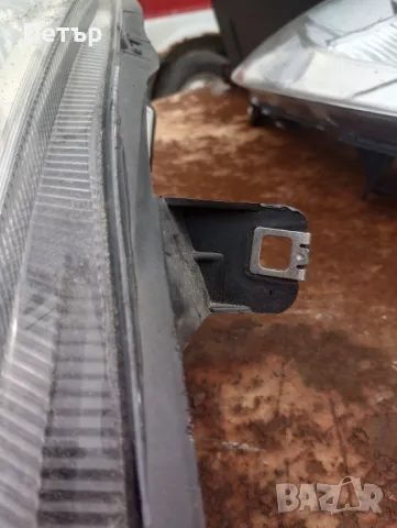 Десен фар рено трафик Опел виваро 2006-2014г, снимка 3 - Части - 49790112