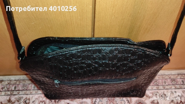 ДАМСКИ ЧАНТИ 3 БРОЯ ОТЛИЧНИ СУПЕР ЕВТИНО, снимка 18 - Чанти - 53495968