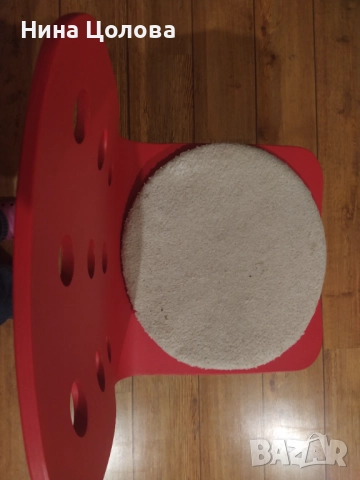 Детски стол за бюро от IKEA - 2 броя, снимка 2 - Мебели за детската стая - 51938107