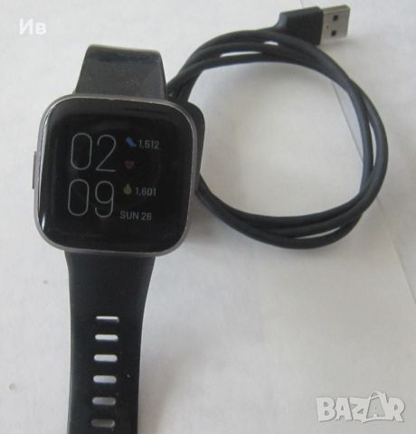 Продавам смарт часовник "Fitbit Versa 2", снимка 2 - Мъжки - 45919278