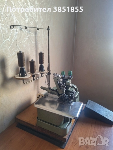 Оверлог машина използвано, снимка 2 - Шевни машини - 52578492