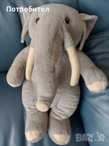 Голям плюшен слон, снимка 1 - Плюшени играчки - 46297029