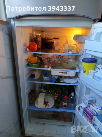 Хладилник Indesit , снимка 13 - Хладилници - 52429234