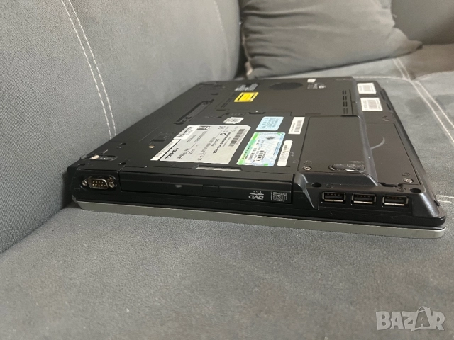 Лаптоп Toshiba Tecra s2, снимка 3 - Лаптопи за работа - 50592611