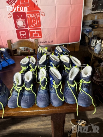 Детски зимни ботуши със светещи подметки - Чисто нови, снимка 2 - Детски боти и ботуши - 52837968