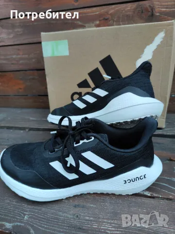 Дамски спортни обувки Adidas Bounce