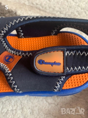 Сандали Champion 27 номер, снимка 5 - Детски сандали и чехли - 53946317