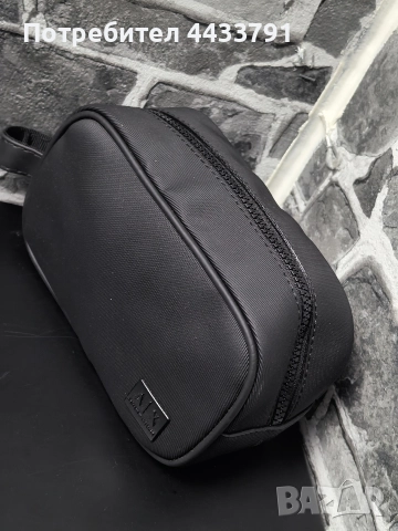 Armani Exchange чанта тип несесер , снимка 2 - Чанти - 52826198