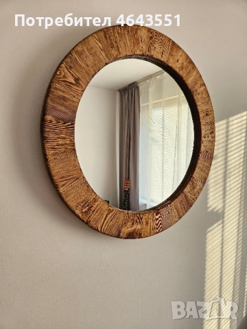 Кръгло огледало с дървена рамка тип Рустик
