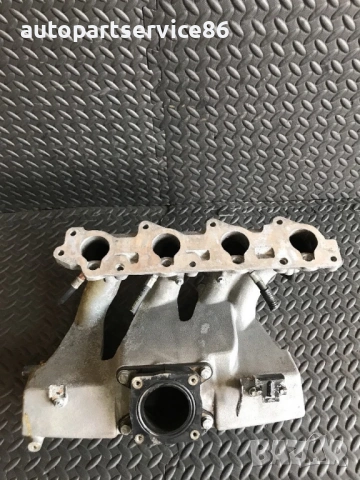 Всмукателен колектор за Mercedes OR Vito Sprinter 314 2.3 бензин A1111411701 , снимка 2 - Части - 53900024